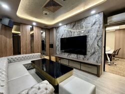 111 Somerset (D9), Office #562146811